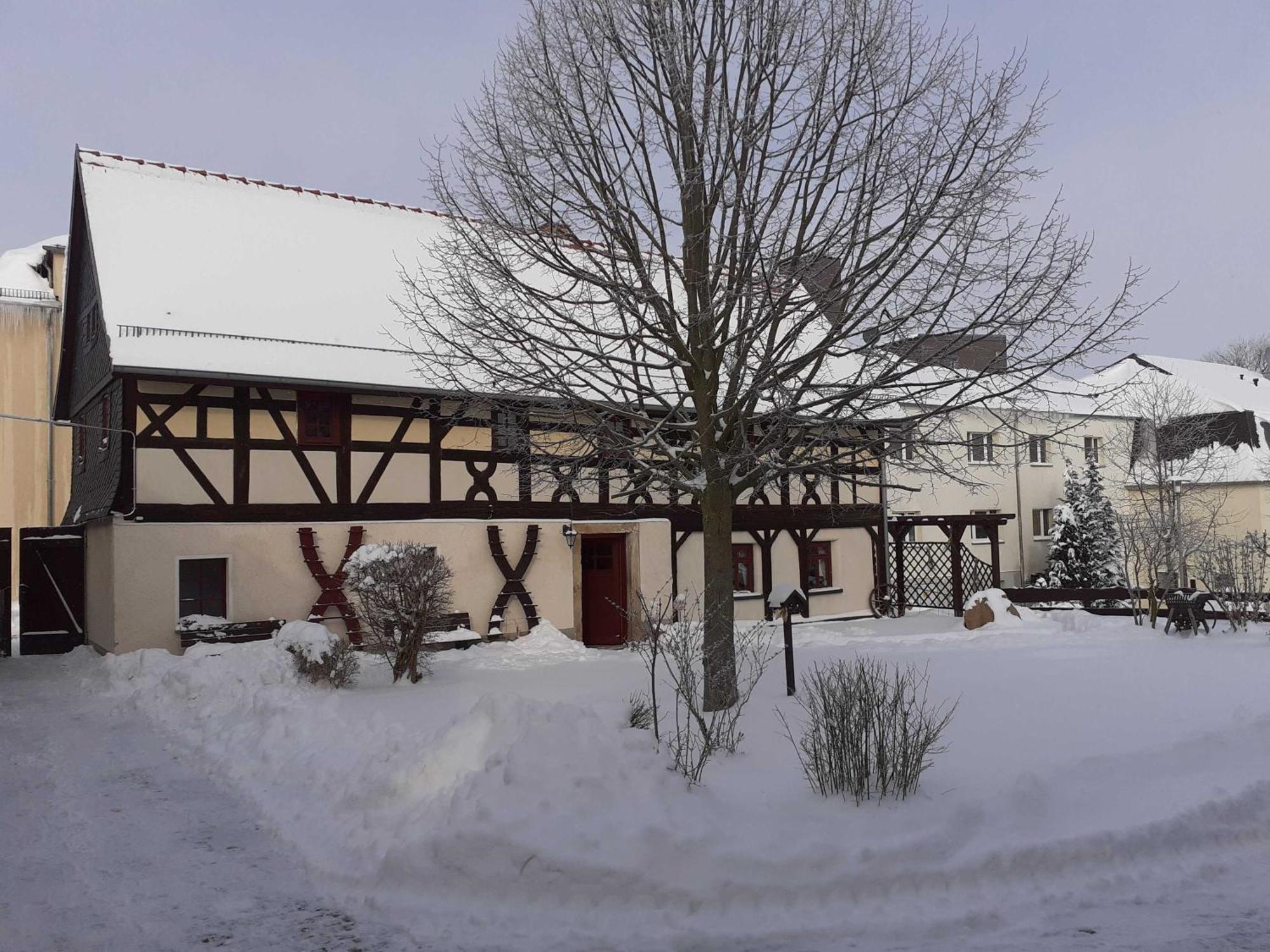 Lavendelhof Die Idyllische Landpension Crimmitschau Exterior photo